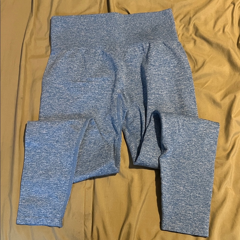 NVGTN Blue Booty Scrunch Leggings